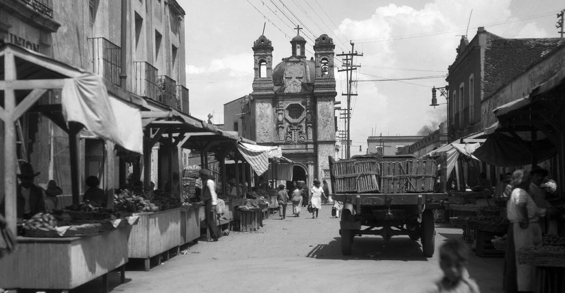 Diminuta, estrecha y en medio del tránsito: Así es la Capilla del Señor de la Humildad