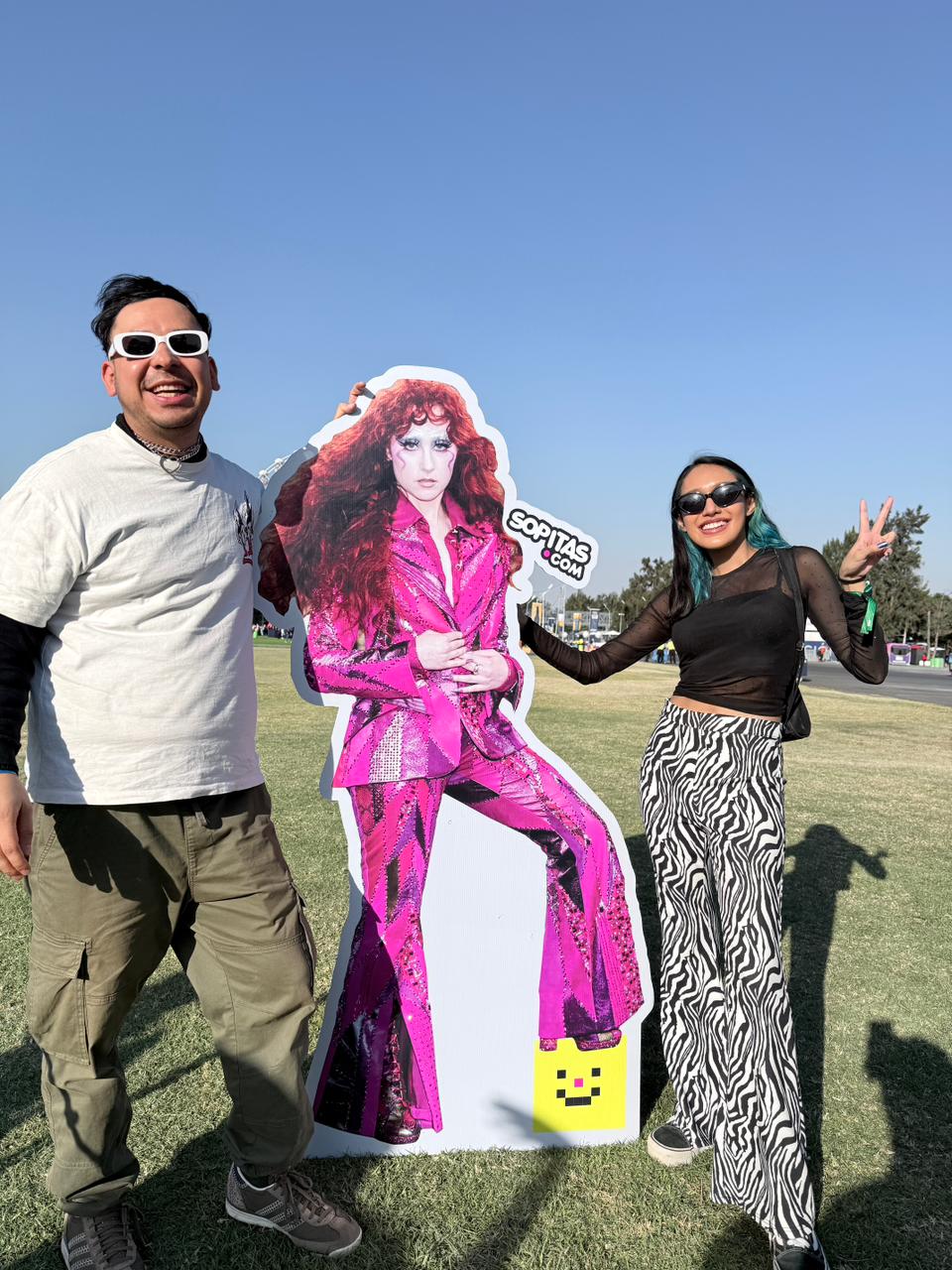 cartones corona capital 2025 sopitas