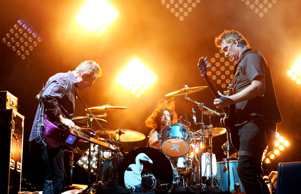 Foo Fighters Queens Of The Stone Age Dave Grohl Josh Homme