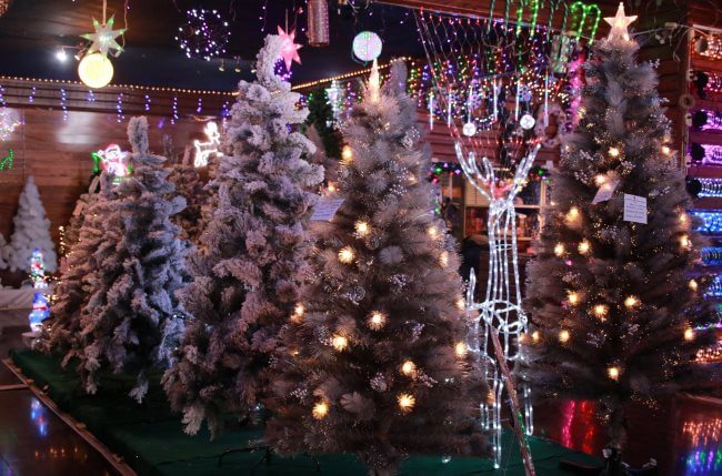 Lugares para comprar decoraciones baratas para Navidad