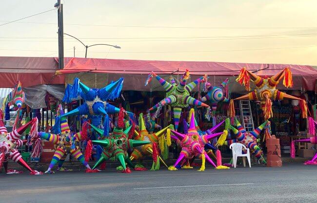 Lugares para comprar decoraciones baratas para Navidad