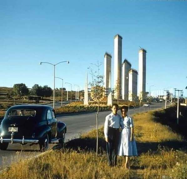 ¿No puedes salir en diciembre? ¿Qué tal un día turístico en Satélite?