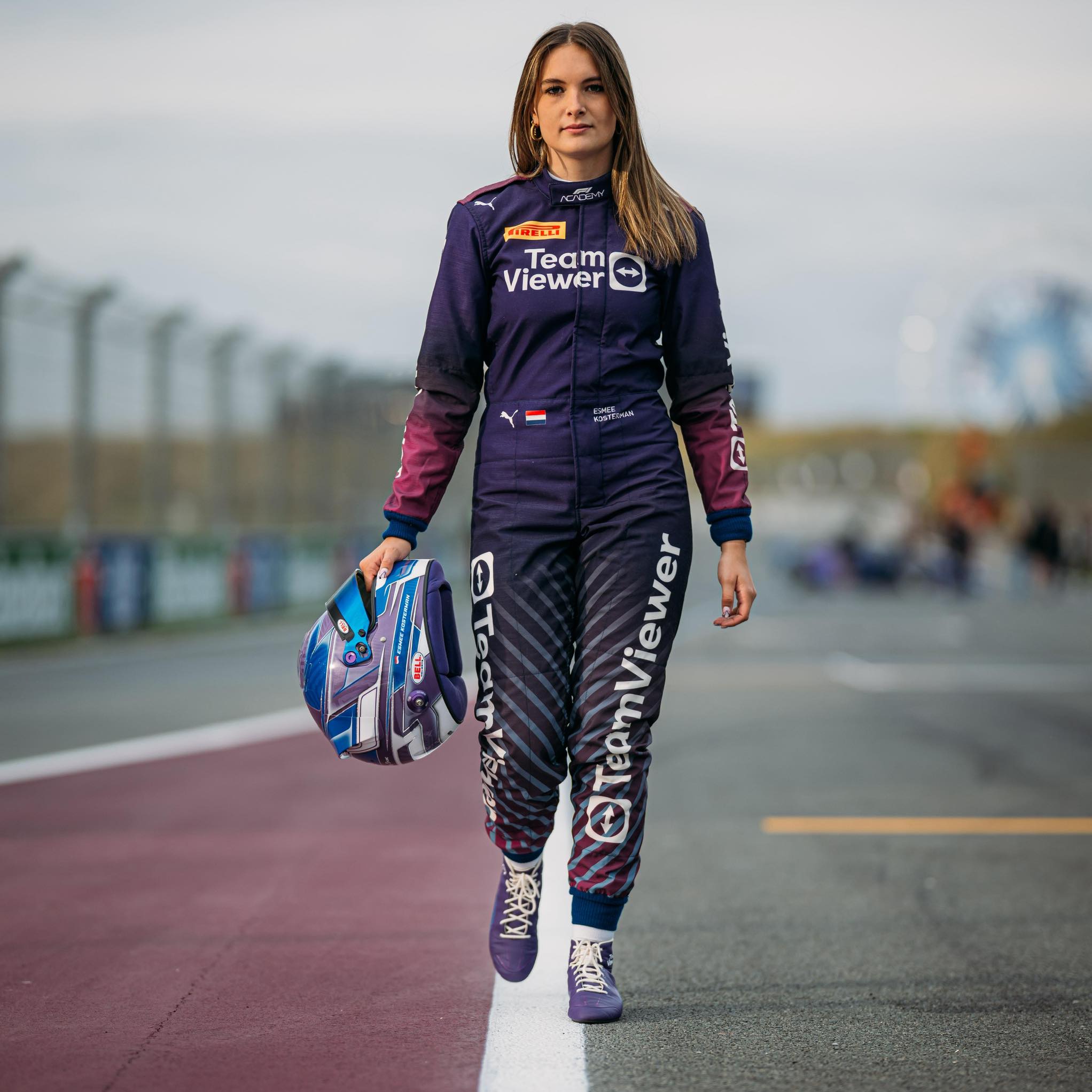 Esmee Kosterman, piloto de Lego Racing