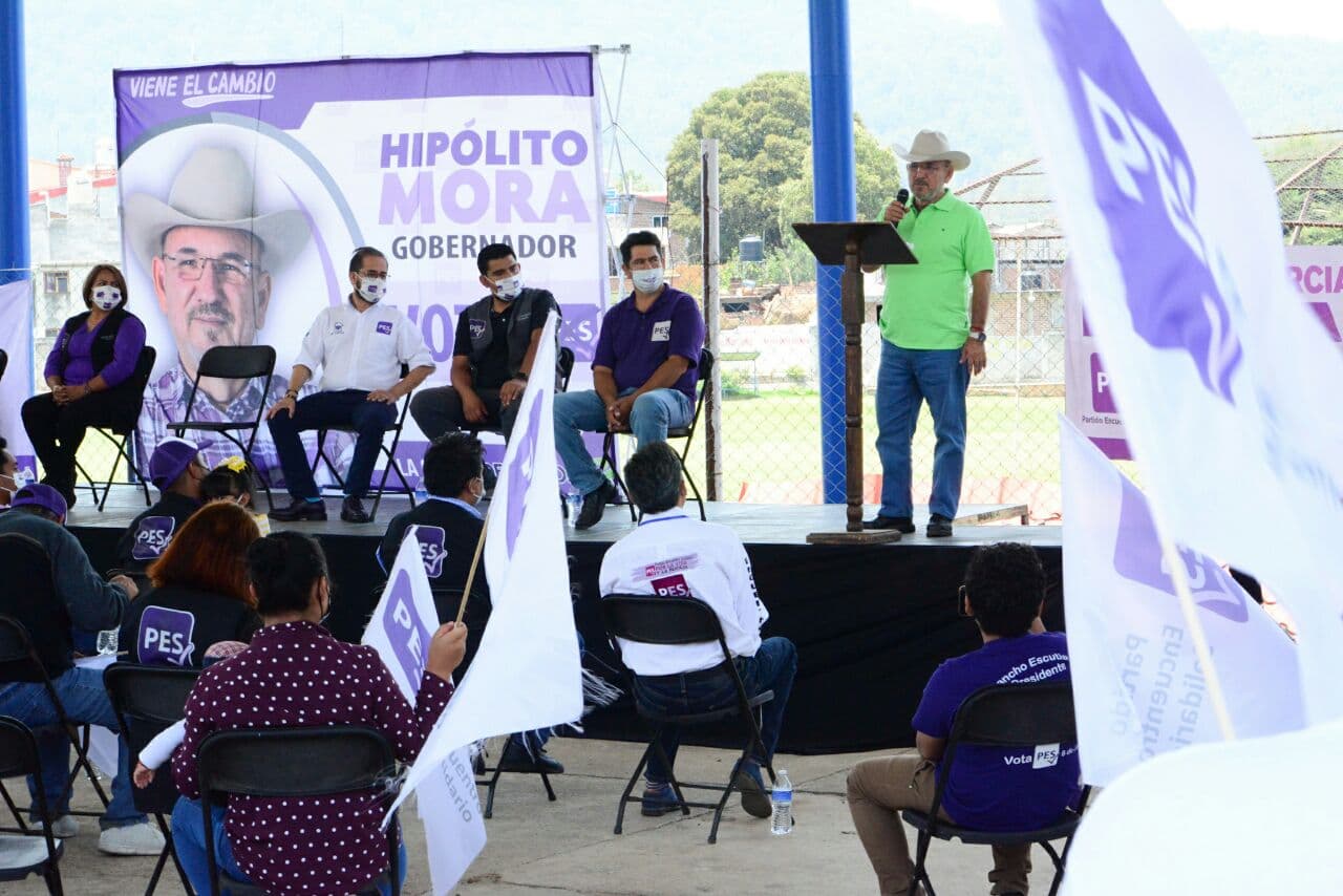 Asesinan a sobrino de Hipólito Mora, exlíder de autodefensas