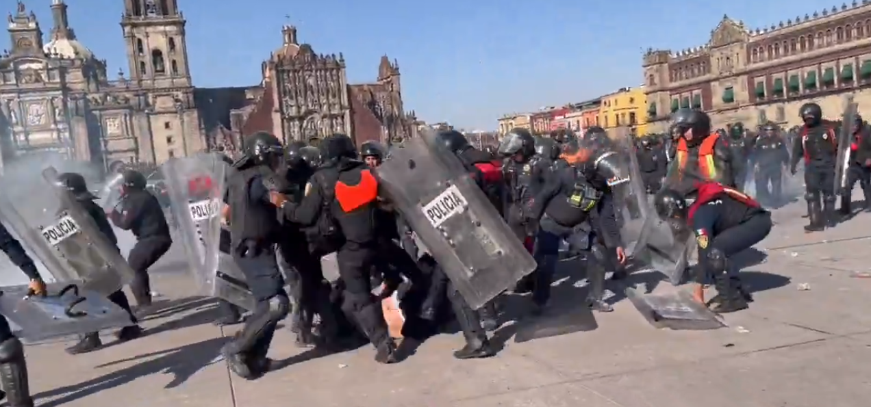 Que no hubo represión: Gobierno de CDMX reconoce a policías por marcha de la Generación Z