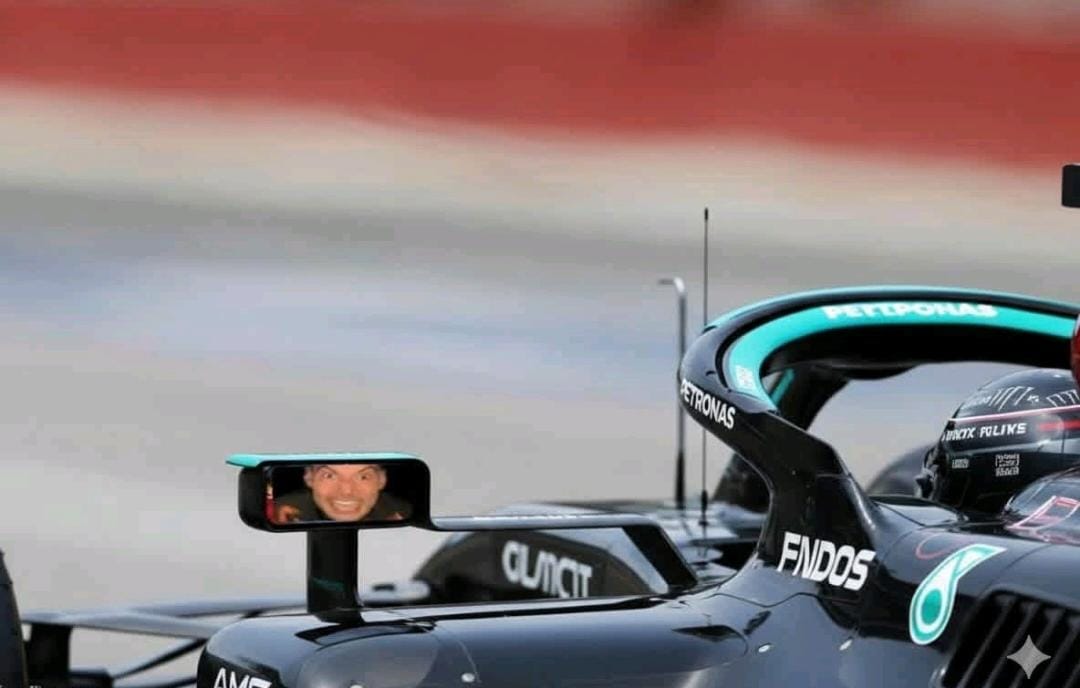 Así veía Antonelli cómo se acercaba Verstappen en Brasil