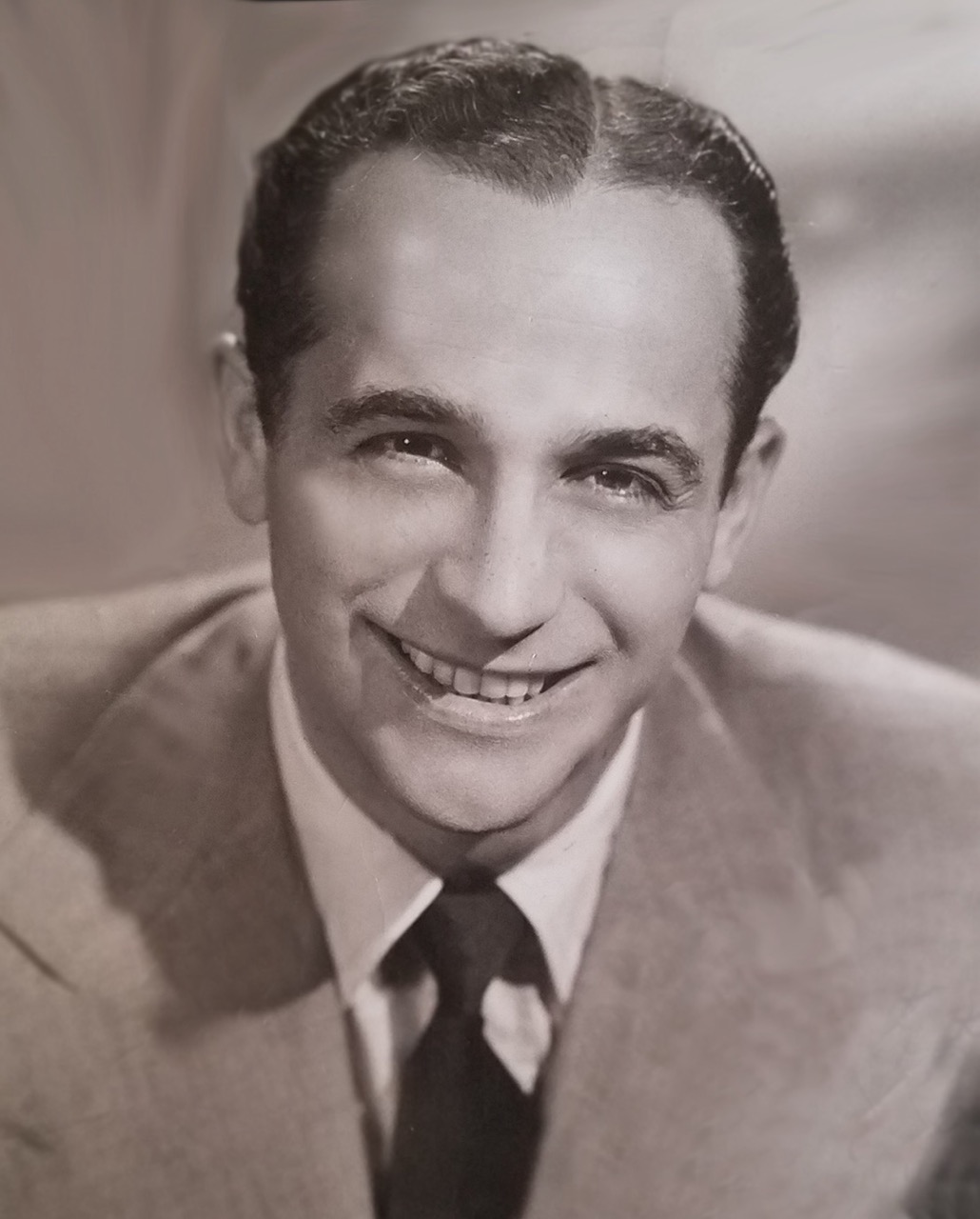 consuelo velazquez besame mucho dua lipa