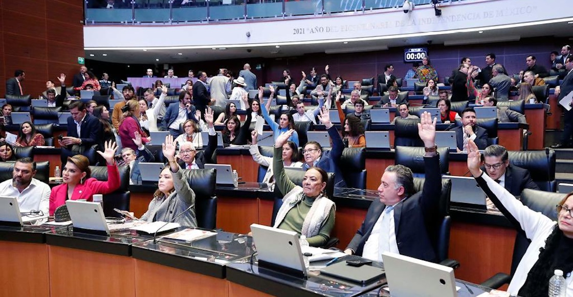 comidas-senado-mexicanos-pagamos-25-millones-pesos-que-nada-le-falte