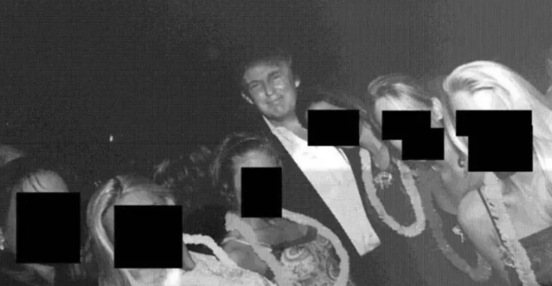 Revelan nuevas fotos de Jeffrey Epstein y Trump aparece en varias