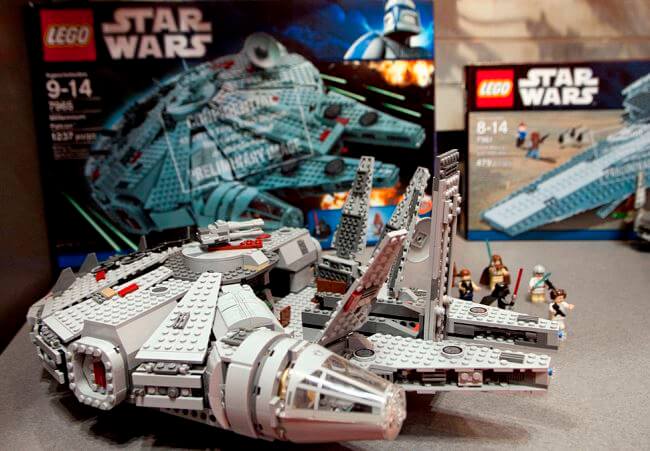 Y a todo esto: ¿Qué juguetes pedían los niños a Santa en el año 2000?