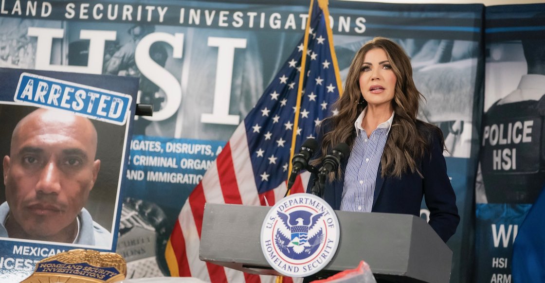 kristi noem seguridad nacional