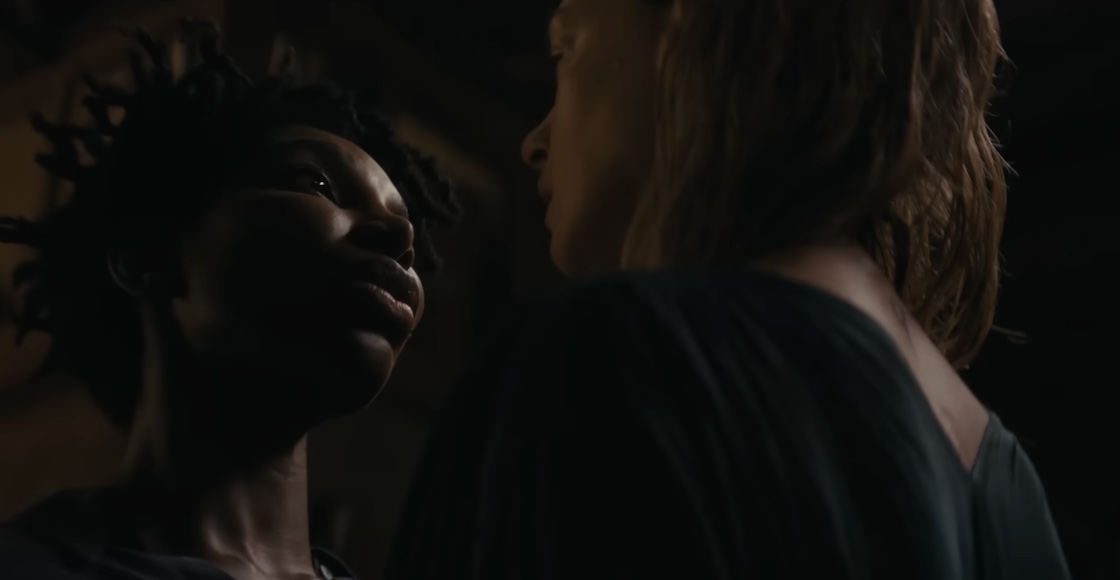 Anne Hathaway en 'Mother Mary' / Captura de pantalla