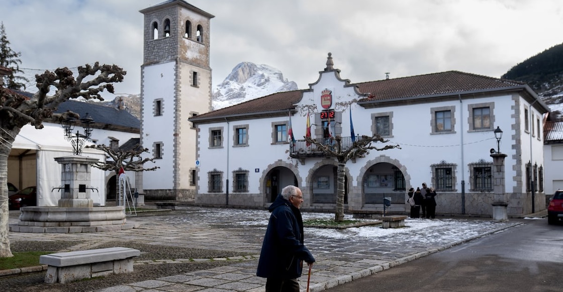 pueblito-pueblo-España-gana-Loteria-Gordo-Navidad-villamanin-vecinos-acuerdo-4