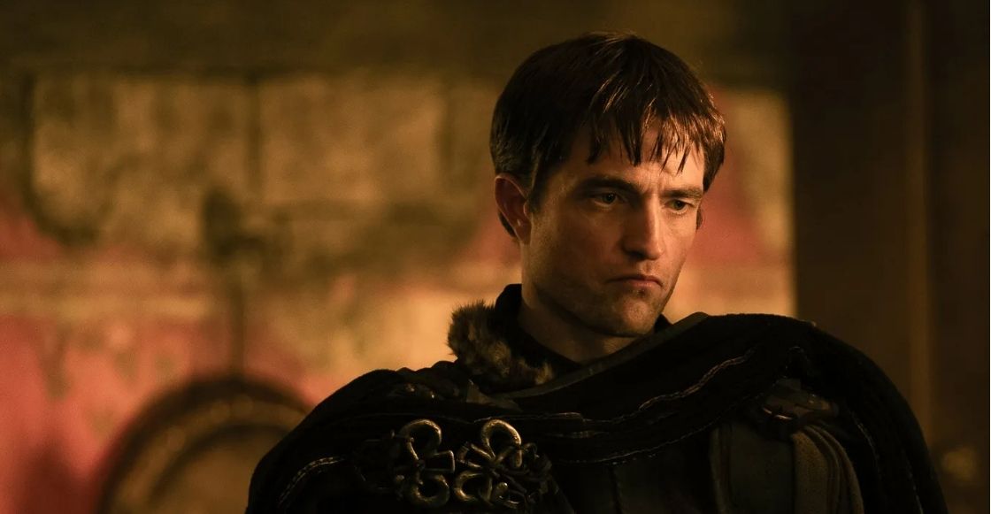 Robert Pattinson en Antínoo en el elenco