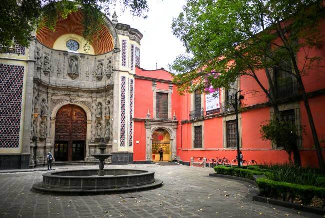 Poesía desordenada presenta: Surreal. Rodney Smith