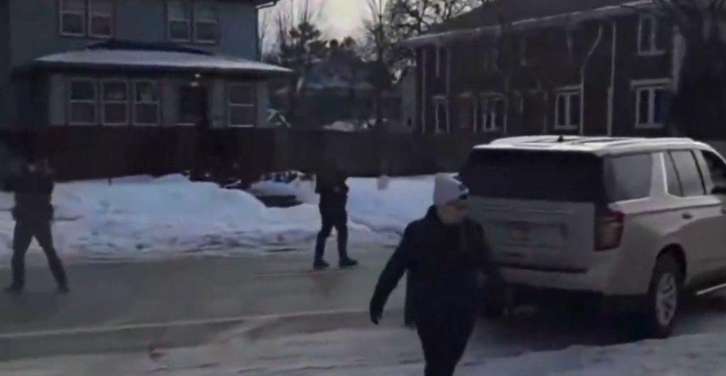 agentes-ice-asesinan-mujer-minnesota-dicen-que-fue-por-terrorismo-domestico-1