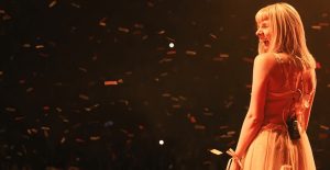 aurora-what-happened-to-the-earth-tour-wallpaper3