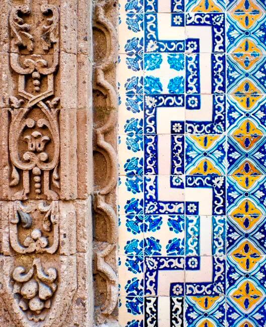 Sobre la fantástica (y eterna) Casa de los Azulejos