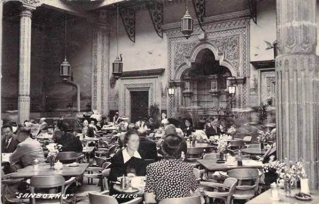 Sobre la fantástica (y eterna) Casa de los Azulejos