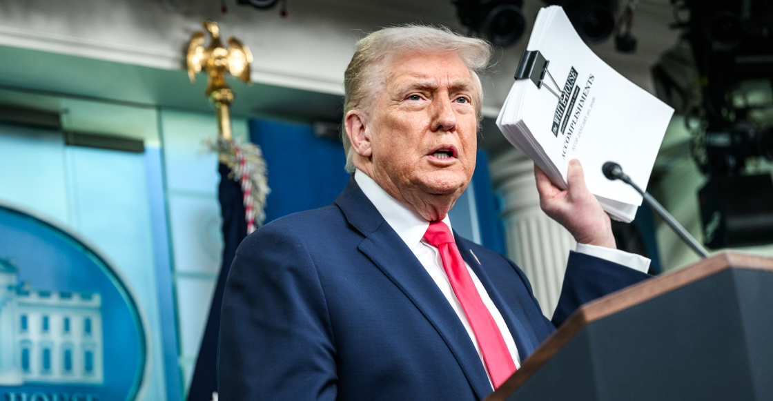 Senador pide destituir a Donald Trump como presidente de Estados Unidos