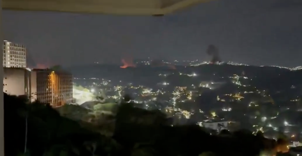 explosiones-ataque-caracas-venezuela-maduro-oficial-estados-unidos-trump-reportes