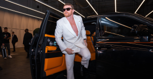 'Canelo' Álvarez supera a Lionel Messi en la lista de los deportistas mejor pagados del 2025