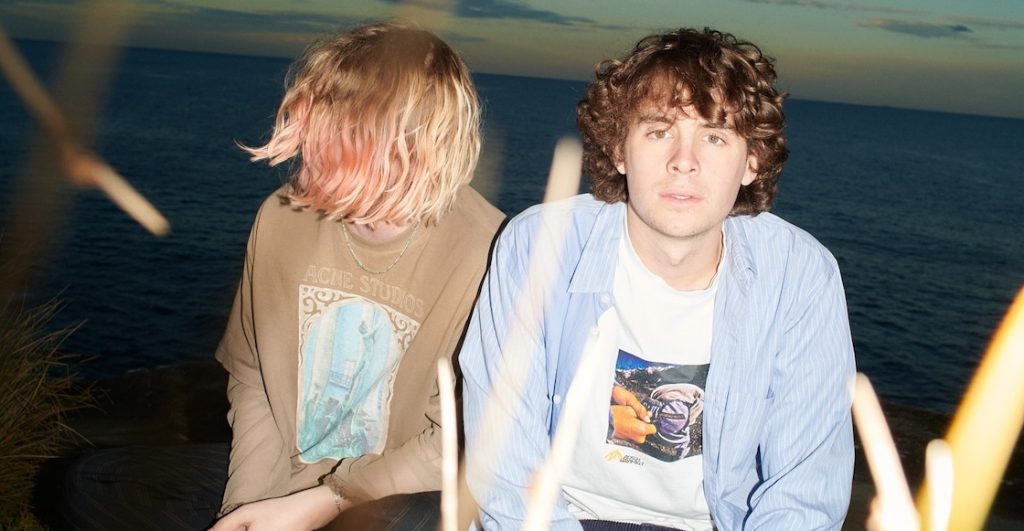 royel-otis-vs-reddit-privacidad-acusaciones-abuso-menores-sexual-difamacion-moody-2