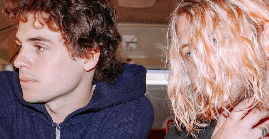 royel-otis-vs-reddit-privacidad-acusaciones-abuso-menores-sexual-difamacion-moody-3