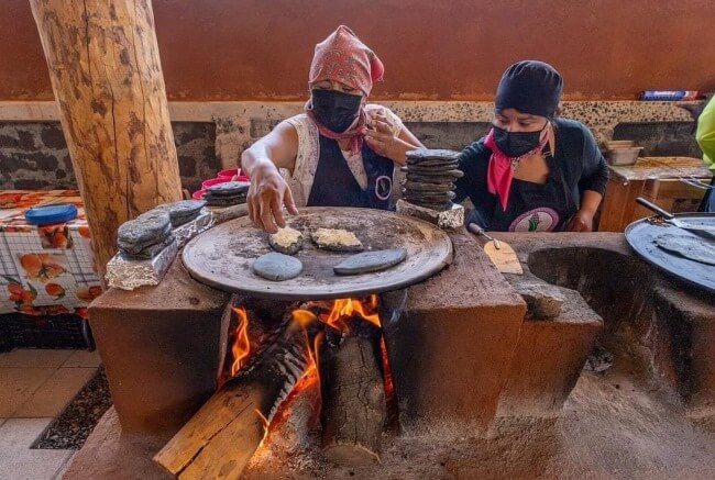 Delicioso tour de tlacoyos en la CDMX