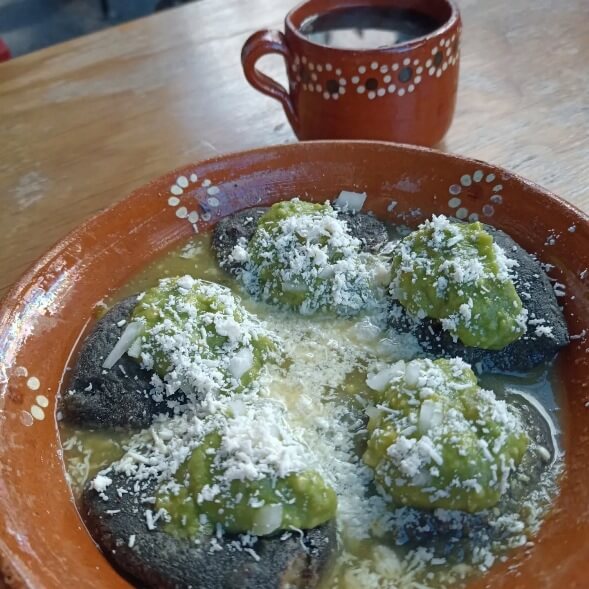 Delicioso tour de tlacoyos en la CDMX