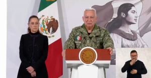 Captura de la conferencia mañanera con la declaración de Ricardo Trevilla Trejo, secretario de la Defensa Nacional.