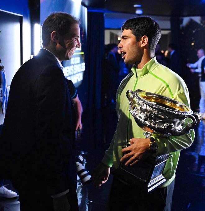 carlos-alcaraz-vence-novak-djokovic-final-australian-open-2026-3