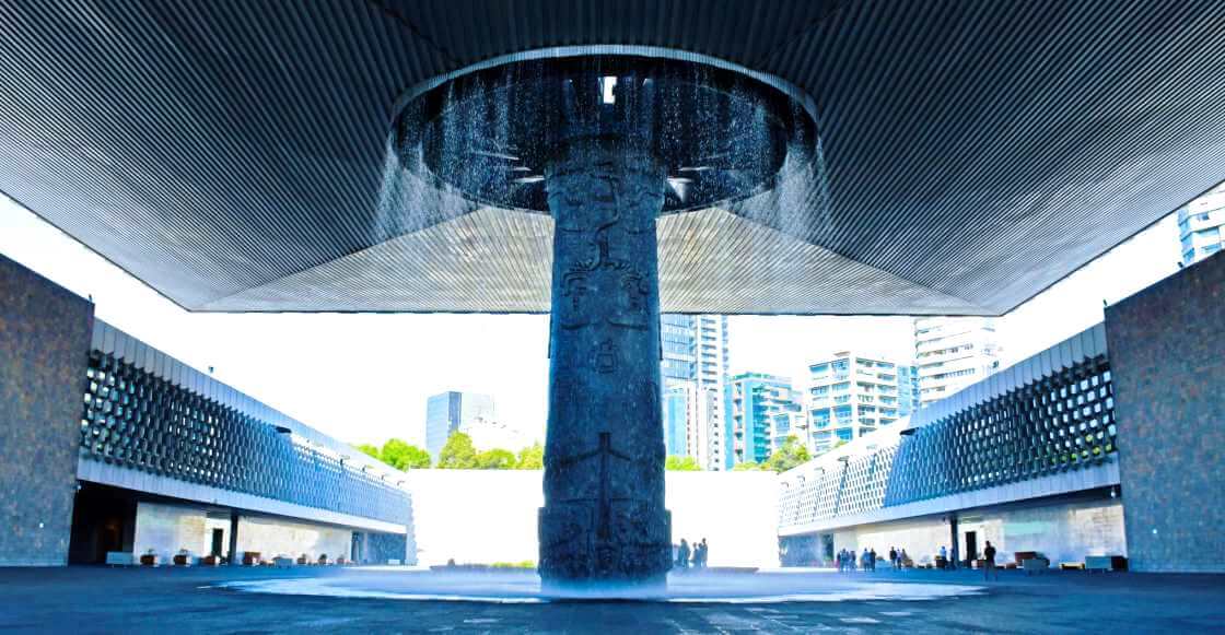 Pequeño homenaje a El Paraguas, la icónica fuente del Museo Nacional de Antropología