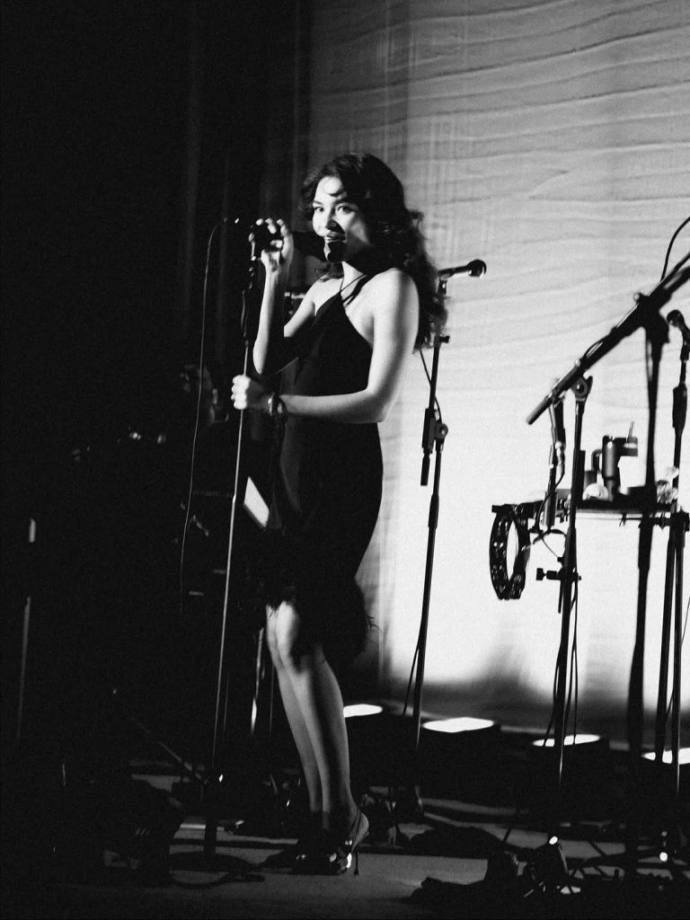 ¿Quién es Olivia Dean? La 'Mejor nuevo artista' de los Grammy 2026 que ya deberías estar escuchando