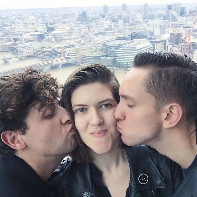 Y a todo esto: ¿Cuál es el origen y el significado detrás del nombre de The xx?