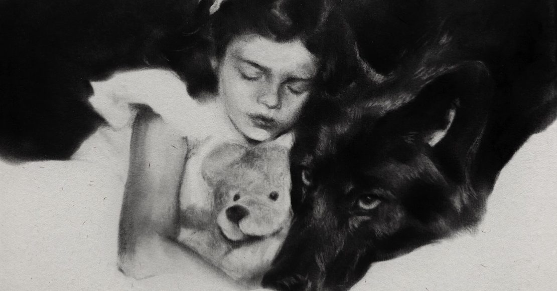 Checa lo nuevo de Lana del Rey: “White Feather Hawk Tail Deer Hunter”