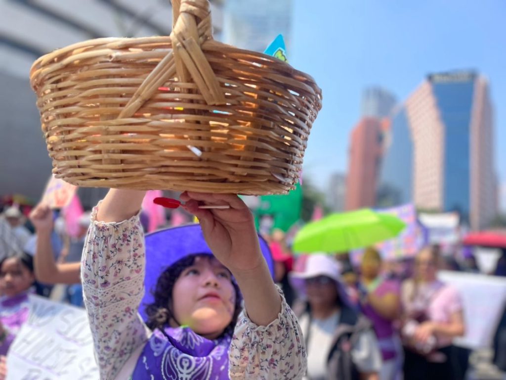 “Nos queremos vivas”: Así se vivió la marcha del 8M 2026 en CDMX