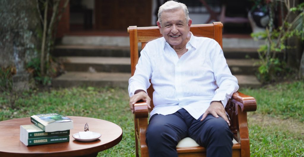 Desmienten que AMLO esté internado en el Hospital Militar