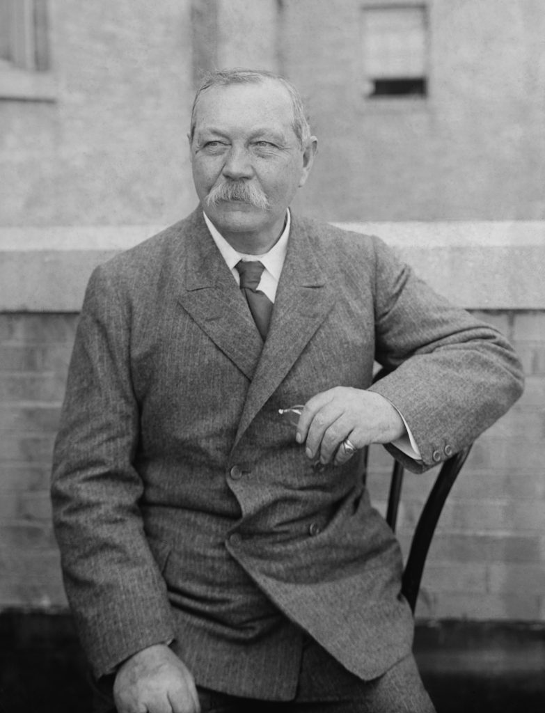 Arthur Conan Doyle, el creador de Sherlock Holmes
