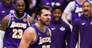 Lakers jugarán Playoffs