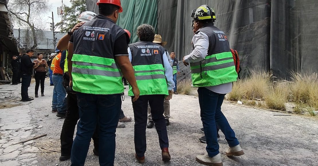 Colapsa edificio en San Antonio Abad; hay 3 personas atrapadas