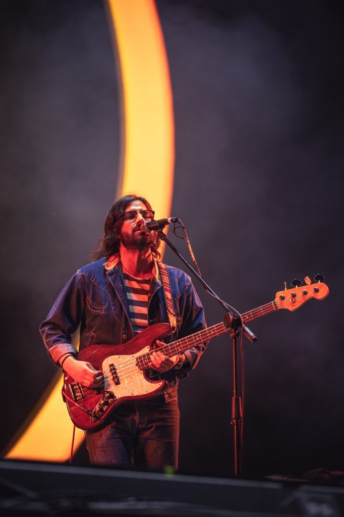 enjambre vive latino 2026