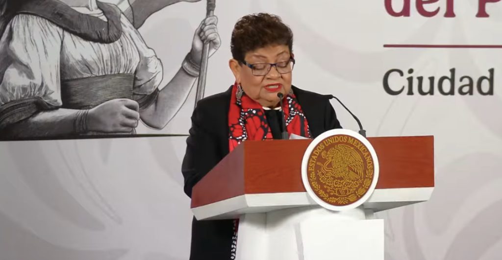 ernestina-godoy-asiste-mananera-sheinbaum-pide-no-pregunten-sobre-fgr-2