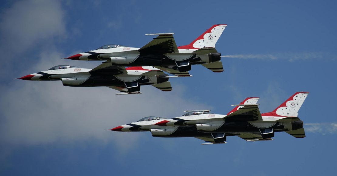 España cierra espacio aéreo a aviones estadounidenses implicados en el conflicto contra Irán