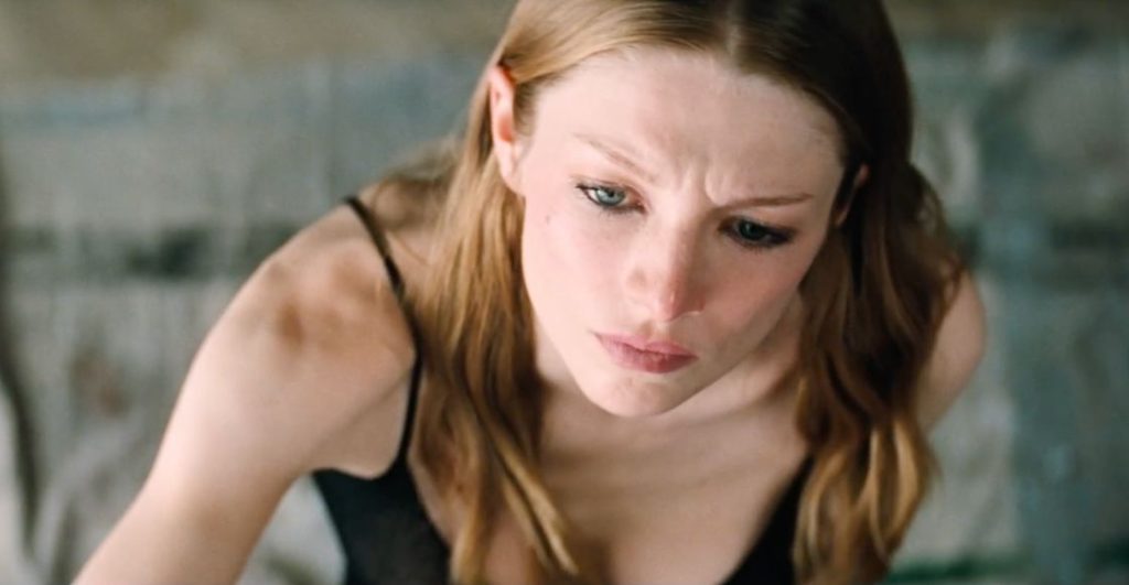 Jules en el nuevo tráiler de 'Euphoria' 