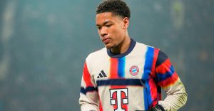 Leonard Prescott, portero del Bayern