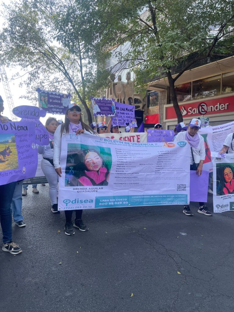 mejores-carteles-marcha-dia-internacional-mujer-cdmx-2026-7