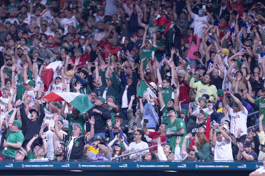 La afición mexicana en el Clásico Mundial de Beisbol