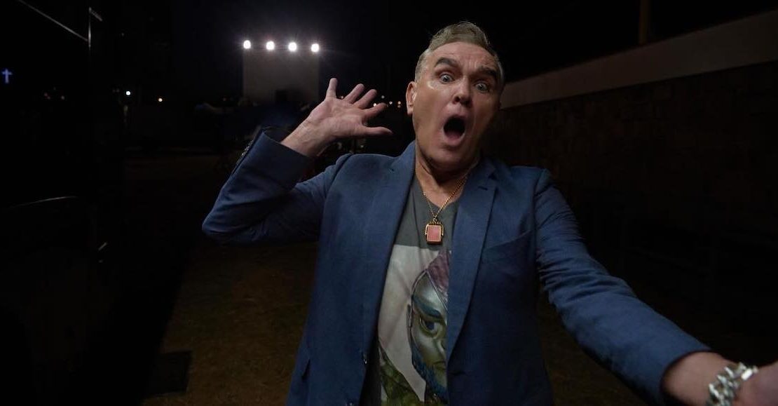 Morrissey queda “catatónico” por falta de sueño… y cancela concierto en Valencia