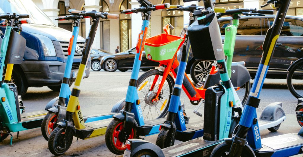 nuevas-reglas-circular-cdmx-scooters-bicis-electricas